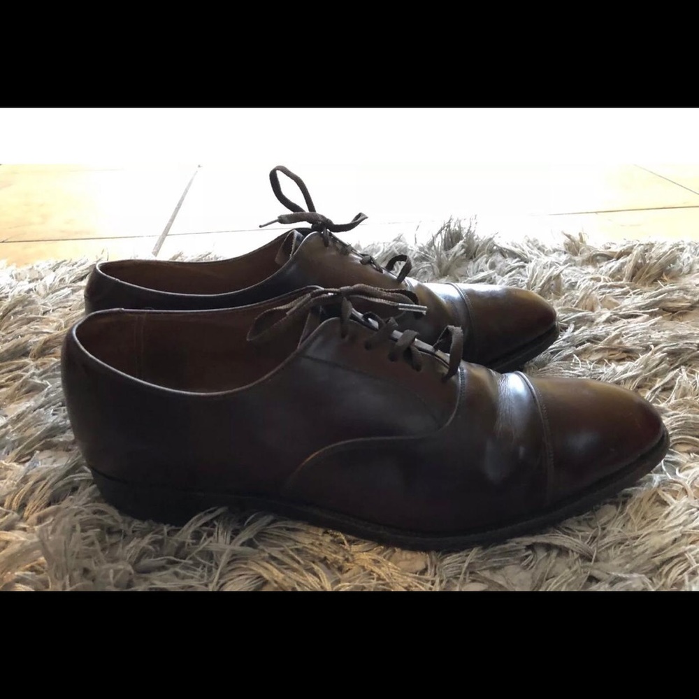 Alan McAfee Men's Burgundy Shoes